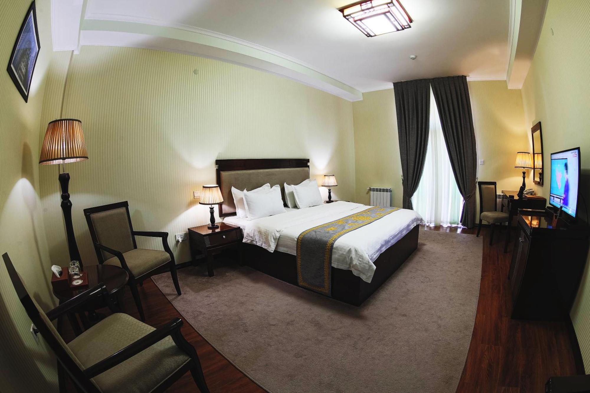 Zargaron Plaza Hotell Buchara Exteriör bild