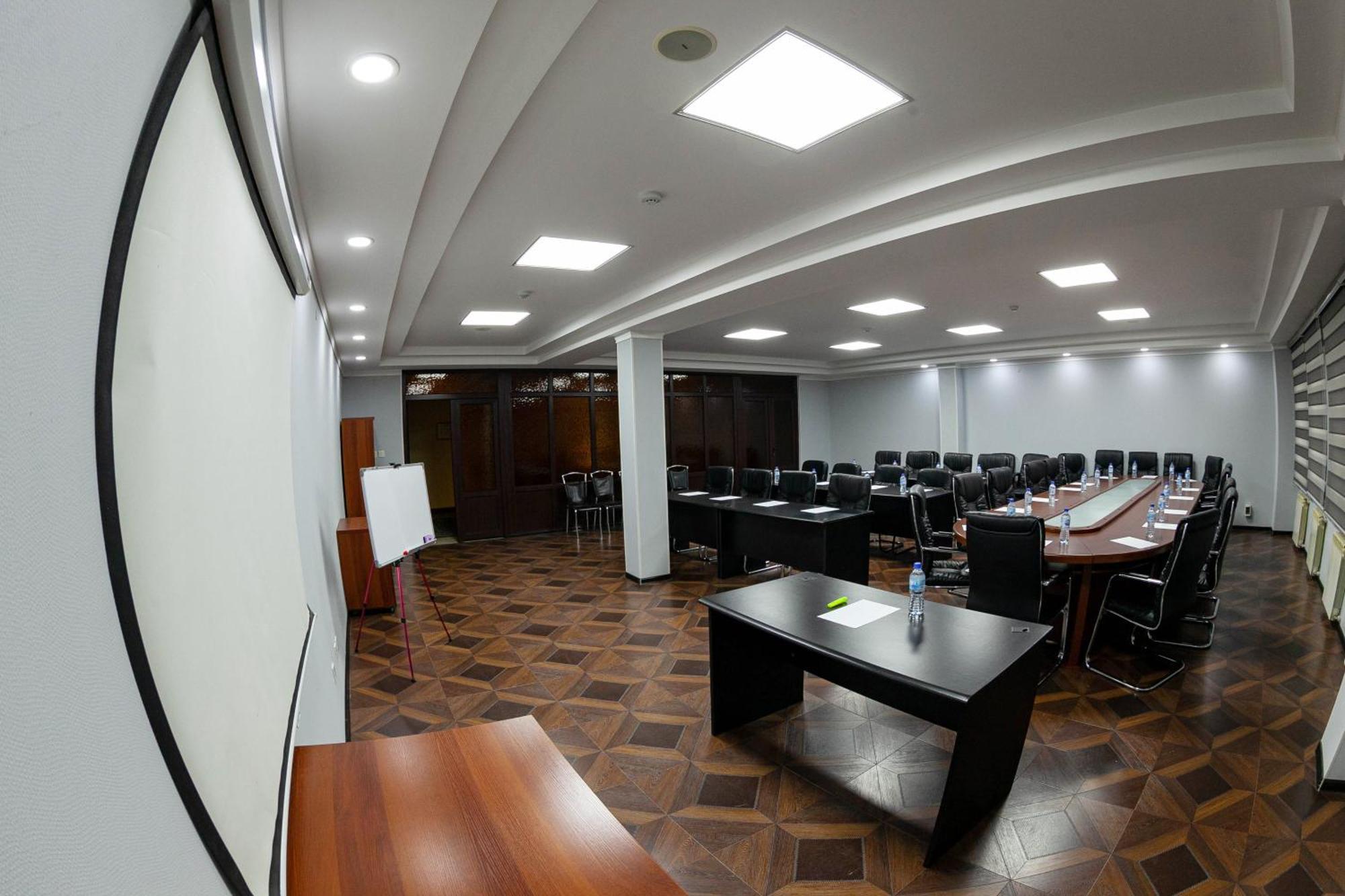 Zargaron Plaza Hotell Buchara Exteriör bild